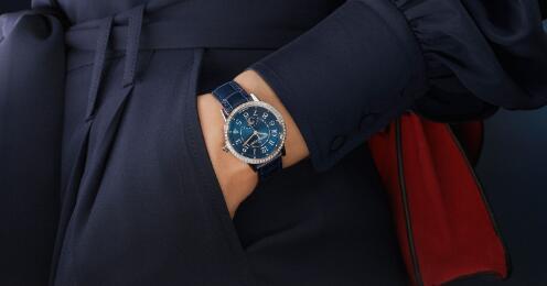 The blue dial and blue leather strap are very profound and elegant.