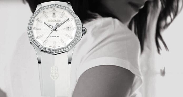 New imitation Swiss watches are clean in white.